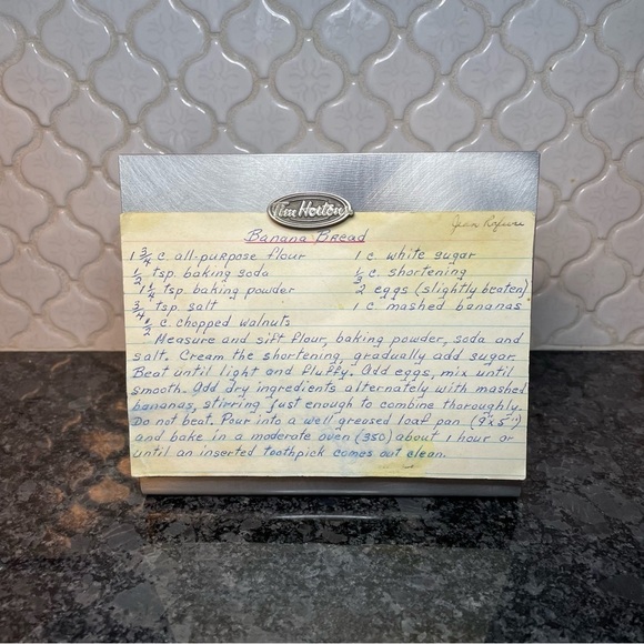 Tim Horton’s Pewter Magnets & Picture Note Board - Picture 7 of 16